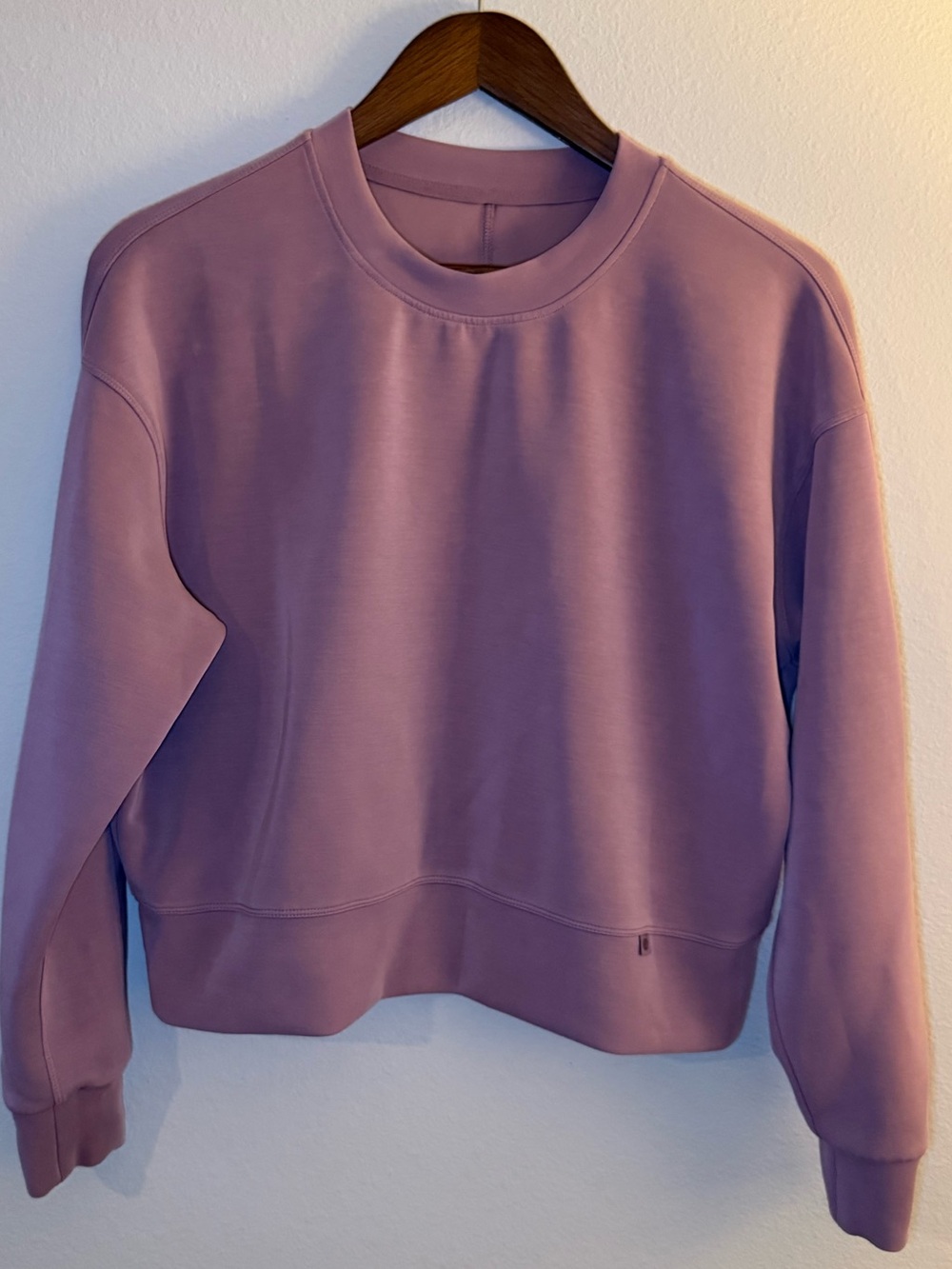 Athleta Mauve Cropped Crewneck Sweatshirt - XS